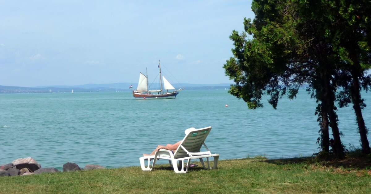 Balatonfenyvesi strand | LikeBalaton