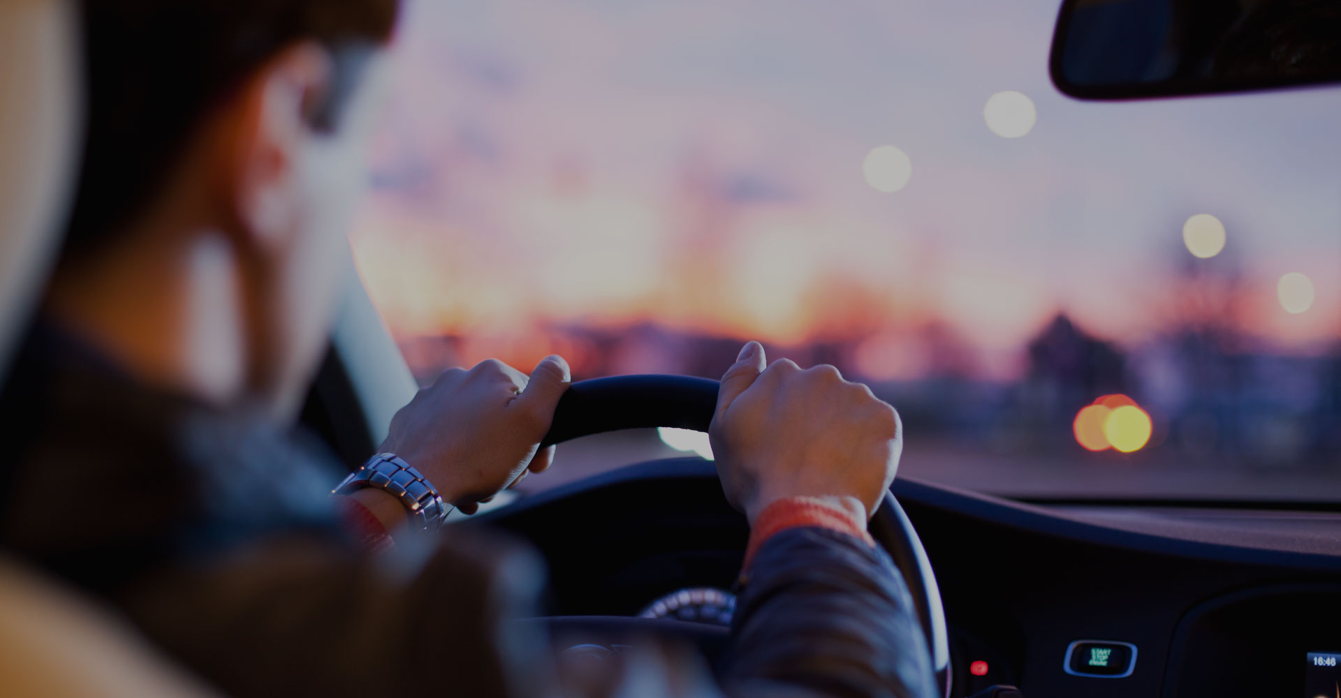 Így vezess a bedugult autópályán stressz- és balesetmentesen