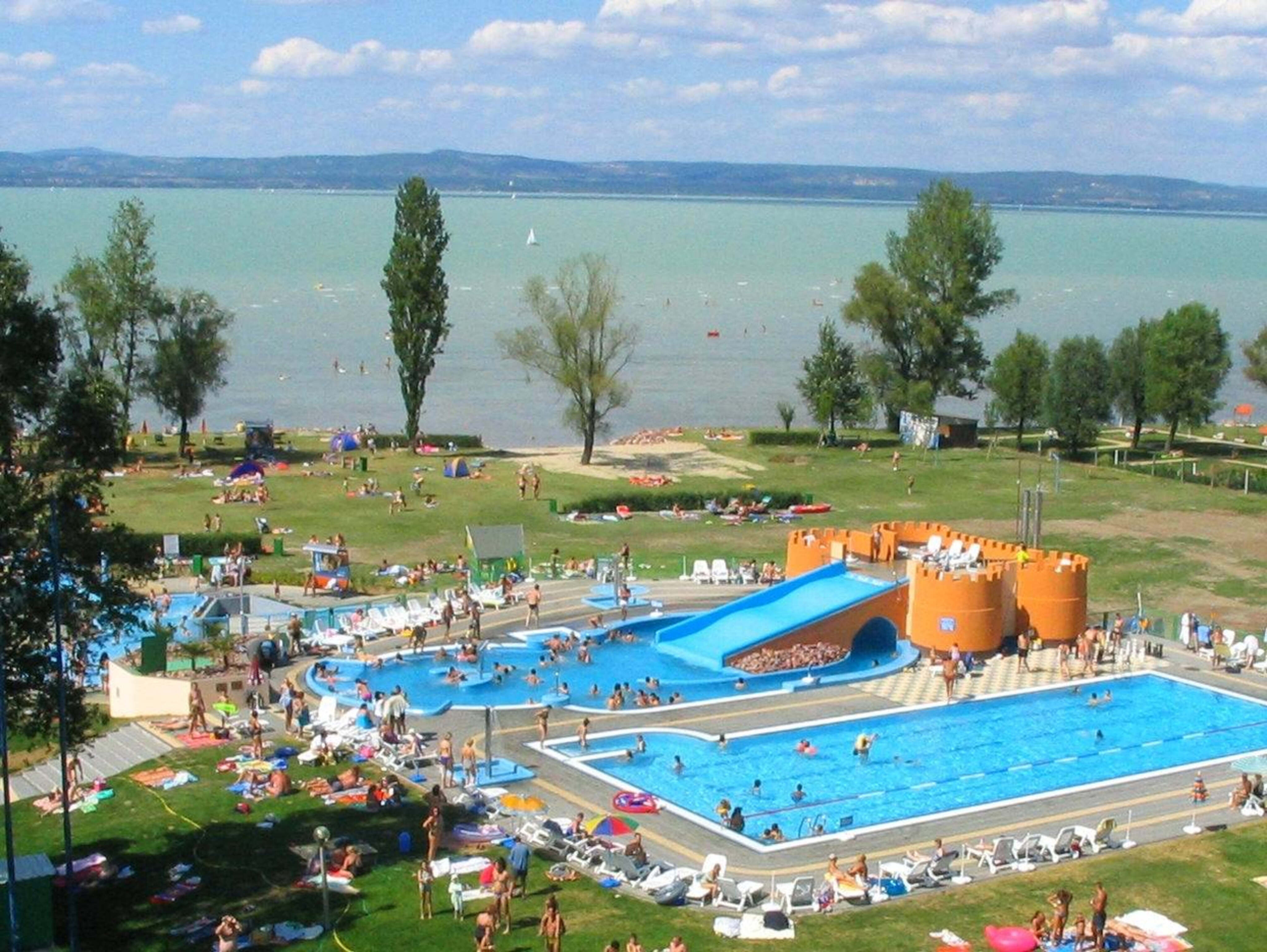 balatonlelle yacht club wellness