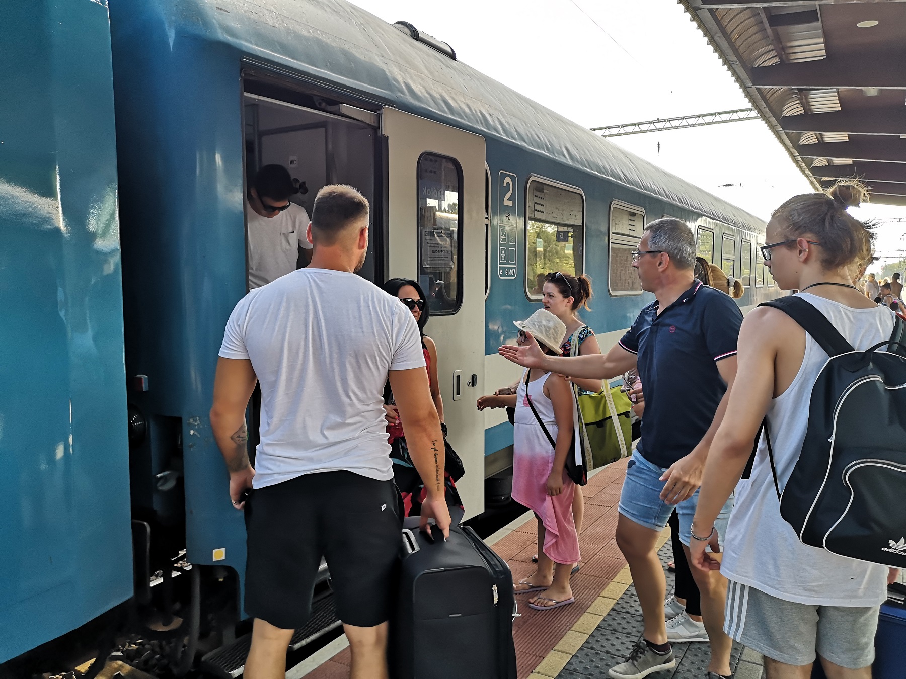 Vonattal a Balatonhoz: menetrendi változások április 14-ig
