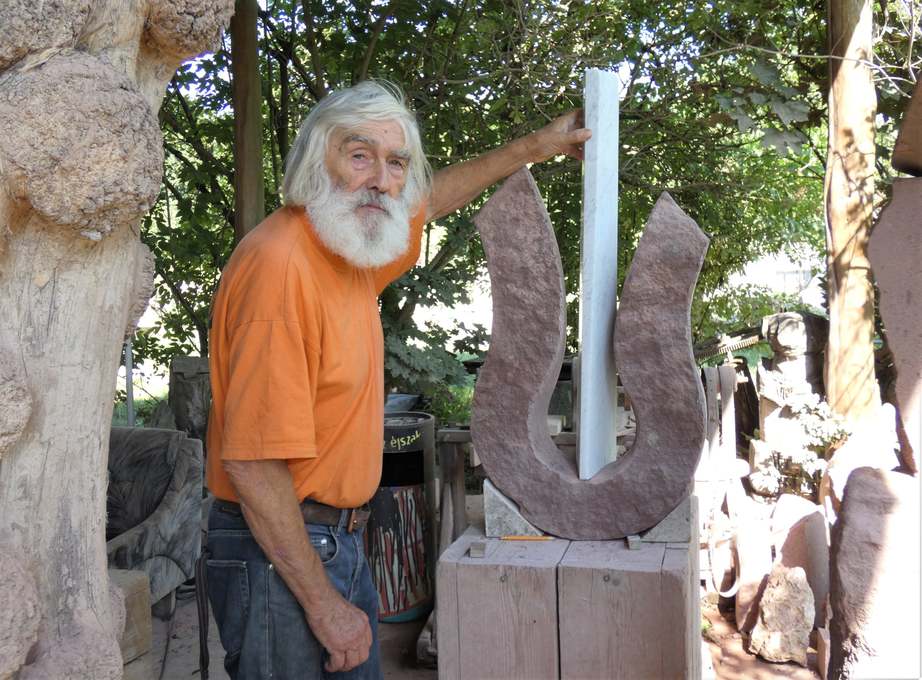 Látványos kőszobrász alkotások születtek a Balaton-felvidéki településen |  LikeBalaton