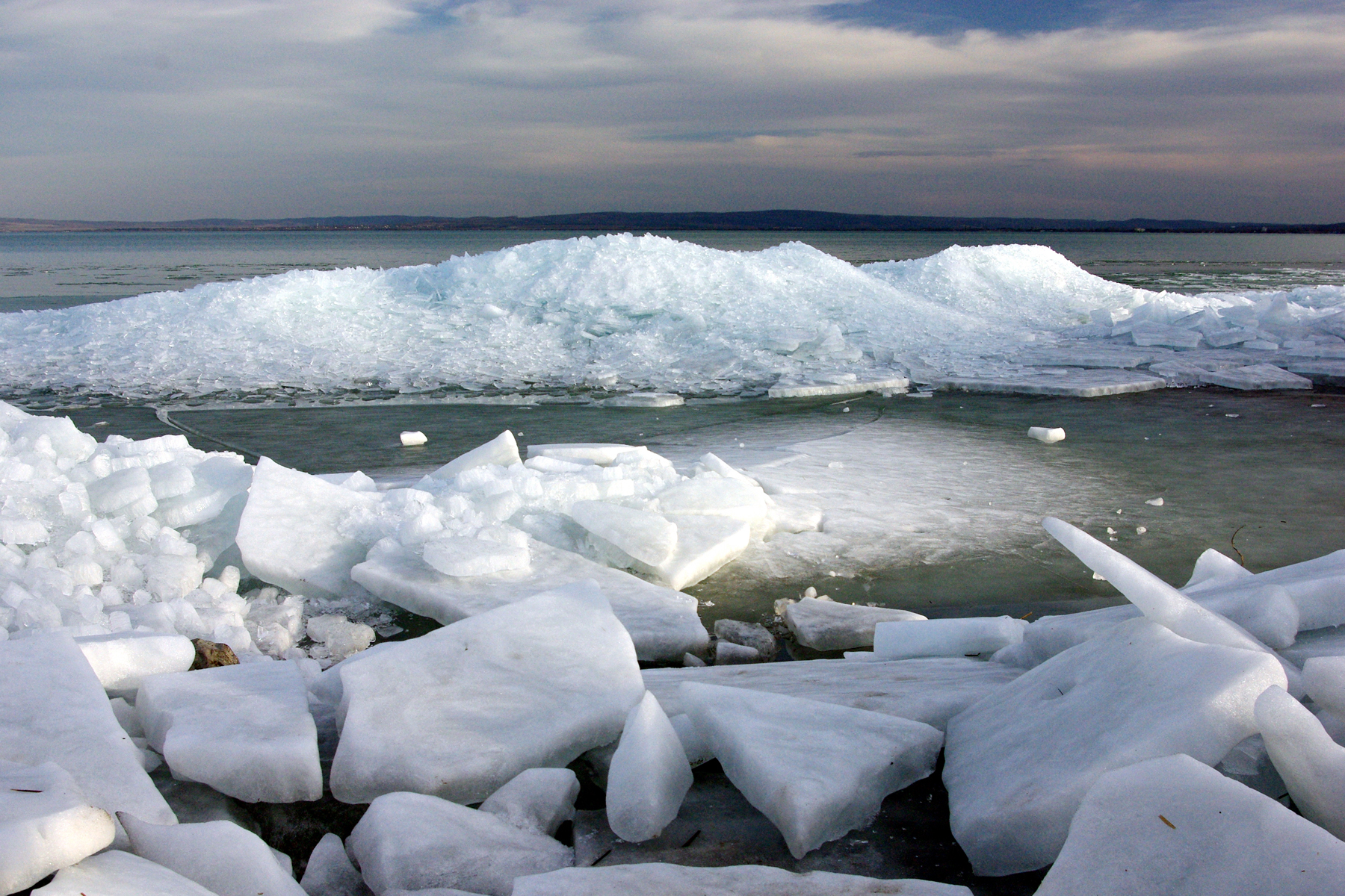 Vékony jég – balatoni veszélyek