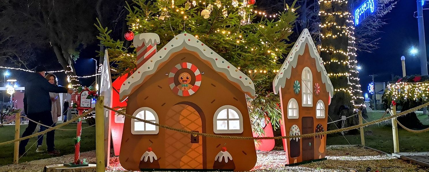 Adventi gyertyagyújtás és Karácsonyi Park megnyitó Balatonlellén