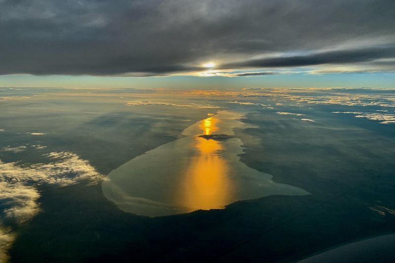 Nyakon csípte az ébredező tavaszt a pilóta: elképesztő fotó készült a Balatonról