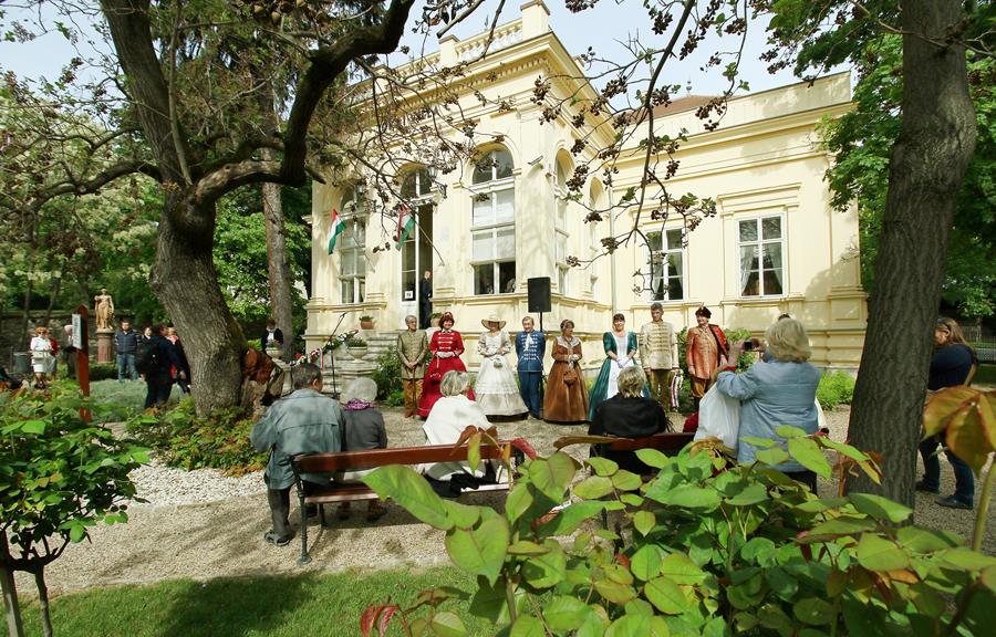 Jókai-villa – Barangolás Jókai Mór nyaralójában